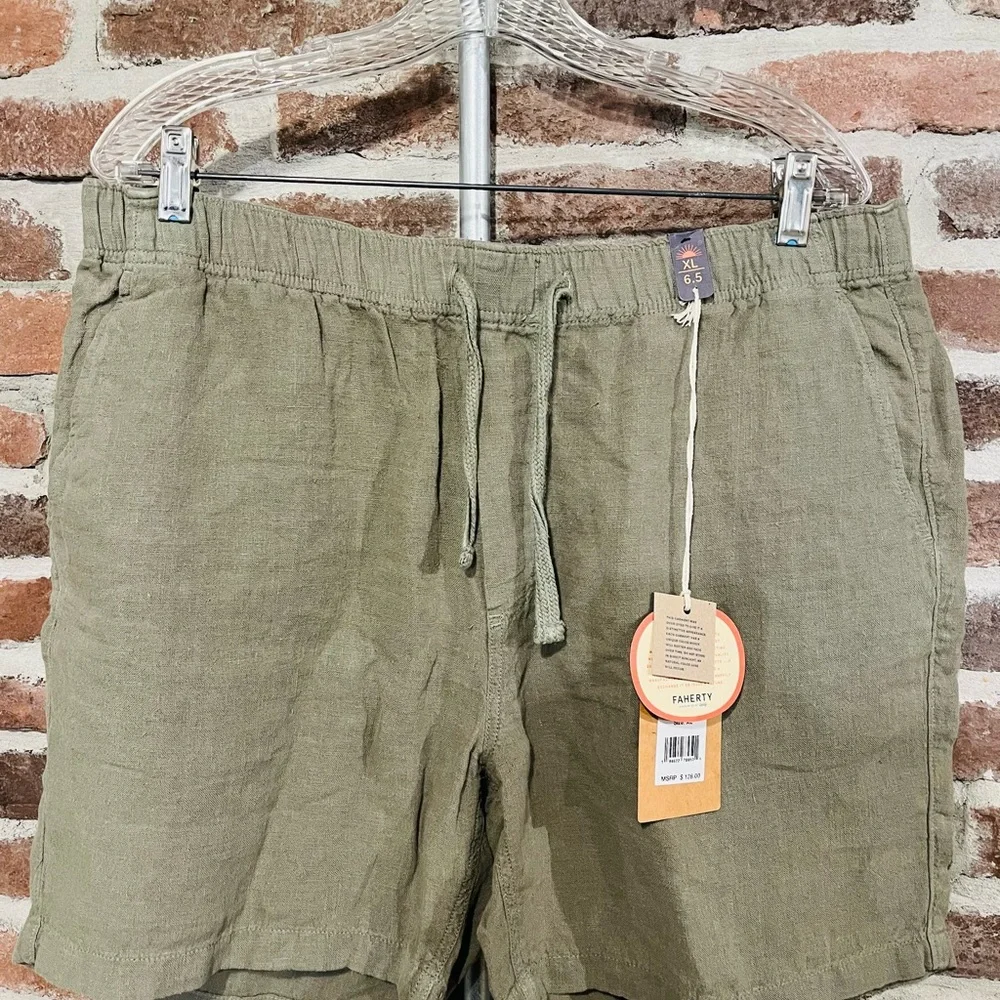 NWT Faherty Men's Olive Green Shorts Size XL